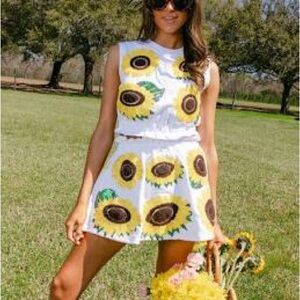 QUEEN OF SPARKLES Sunflower Print Shorts